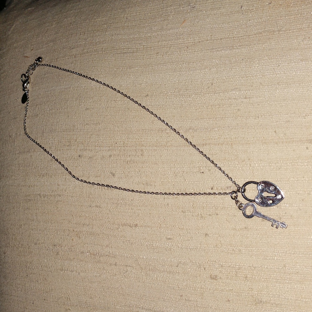 Necklace lock and key